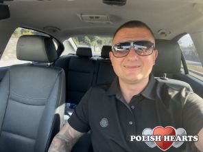 Adam43_